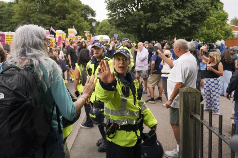 Anti-immigrant riots, UK