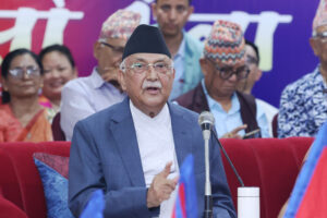 अध्यक्ष ओली-सम्बोधन
झापा, २९ असार :
नेकपा (एमाले)का अध्यक्ष एवम्  प्रधानमन्त्री केपी शर्मा ओली आइतबार नेकपा एमाले झापा जिल्ला स्तरीय कार्यकर्ता भेलालाई सम्बोधन गर्नुहुँदै । तस्बिर सौजन्यः प्रधानमन्त्रीको सचिवालय/रासस