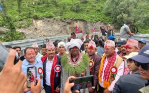 (Former Chief Minister of Karnali Province Jivan Bahadur Shahi others after inauguration of Bailey bridge over the Loti Karnali River in Chankheli, Humla. Photo: TRN)