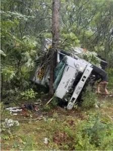 Commercial vehicle rollover accident