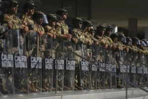 California National Guard members are positioned at the Federal Building in downtown Los Angeles, on June 10, 2025. (AP Photo/Eric Thayer, File)