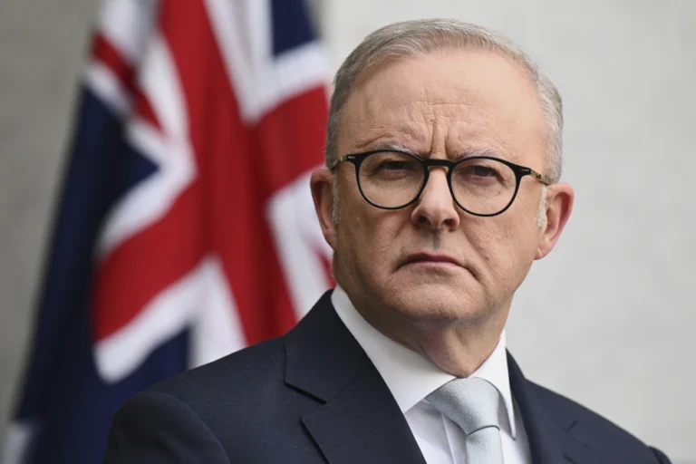 (Australian Prime Minister Anthony Albanese speaks to the media during a press conference at Parliament House in Canberra, Australia, Tuesday, Aug. 26, 2025. (Lukas Coch/AAP Image via AP)