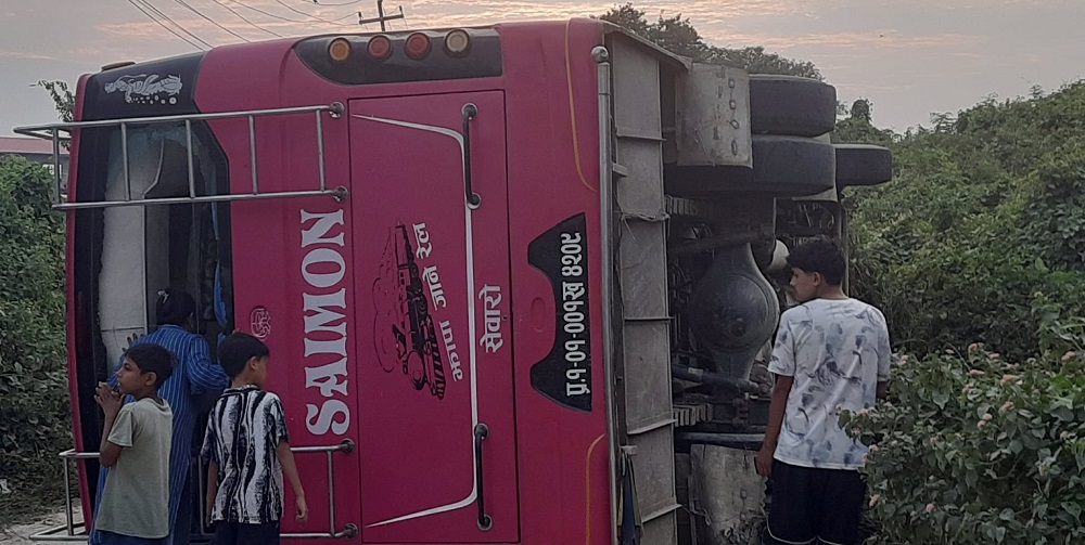 Jhapa road mishap