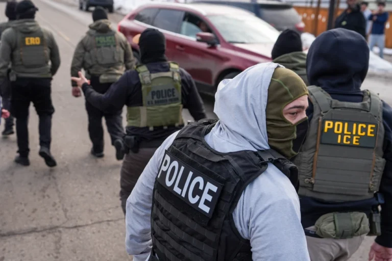 Federal Agents