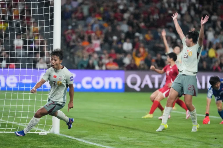China beats North Korea