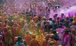 Holi in Dhanusha