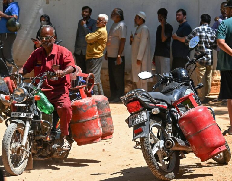 India Gas problem