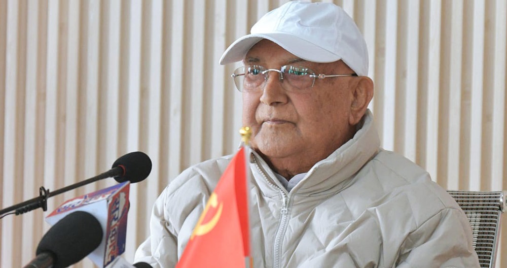 UML Chair Oli