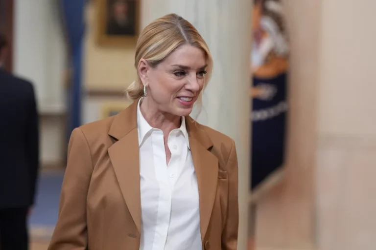 (Attorney General Pam Bondi arrives before President Donald Trump speaks about the Iran war from the Cross Hall of the White House on Wednesday, April 1, 2026, in Washington. (AP Photo: lex Brandon, Pool)