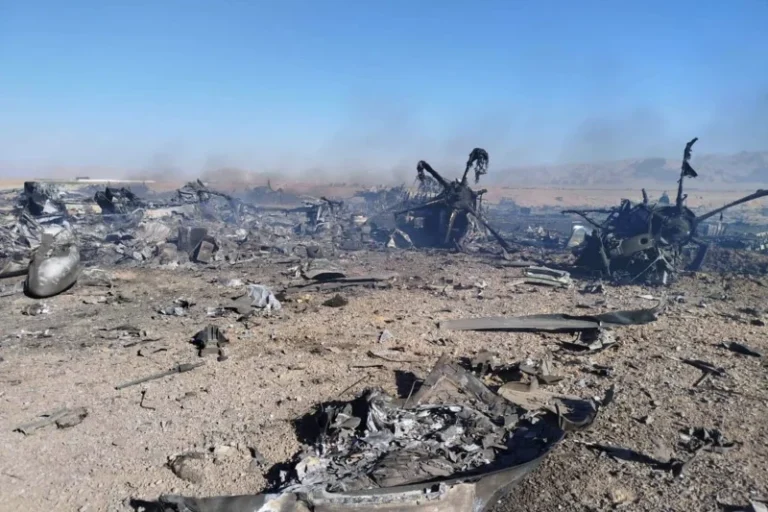 (In this image provided by Sepahnews, the Iranian Revolutionary Guard’s official website, wreckage is shown at what Iran’s state TV claimed was the site of a downed American transport plane and two helicopters involved in a rescue operation, in Isfahan province, Iran, April, 2026. Photo:- Sepahnews via AP)