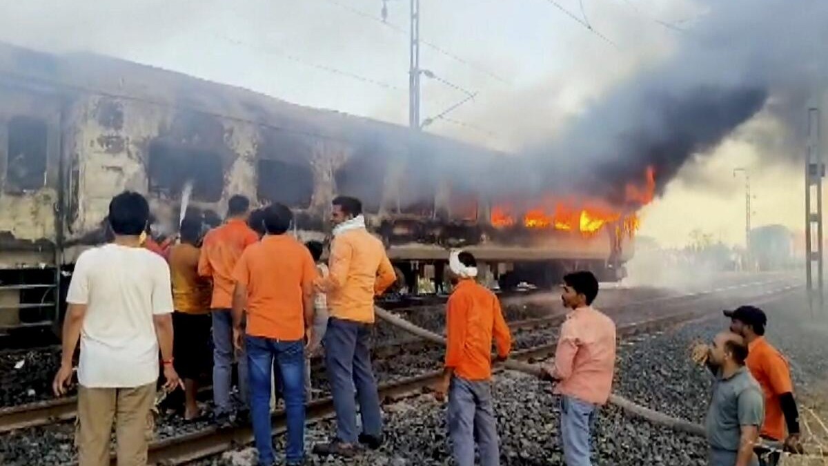Fire in Delhi Rajdhani