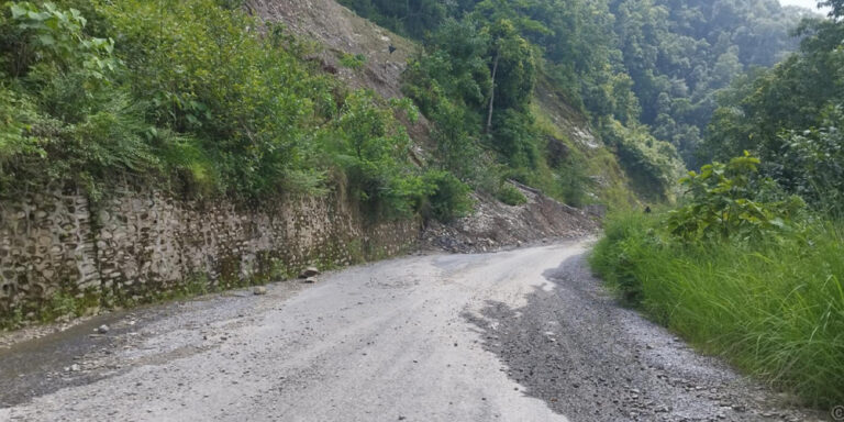 Besisahar-Chame road