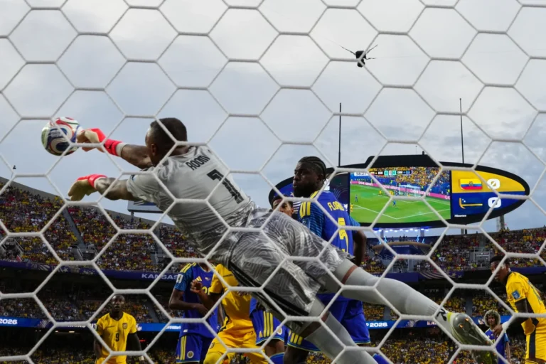 (Curaçao goalkeeper Eloy Room (1) makes a save during the World Cup Group E soccer match between Ecuador and Curacao in Kansas City, Mo., Saturday, June 20, 2026. AP Photo: Ed Zurga)