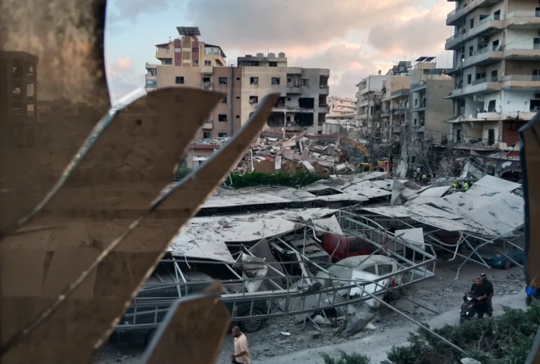 Israel strikes Gaza