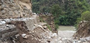 (The Karnali Corridor road section damaged by rain, where the road has been completely blocked due to flooding. Photo: Premraj Simkhada)