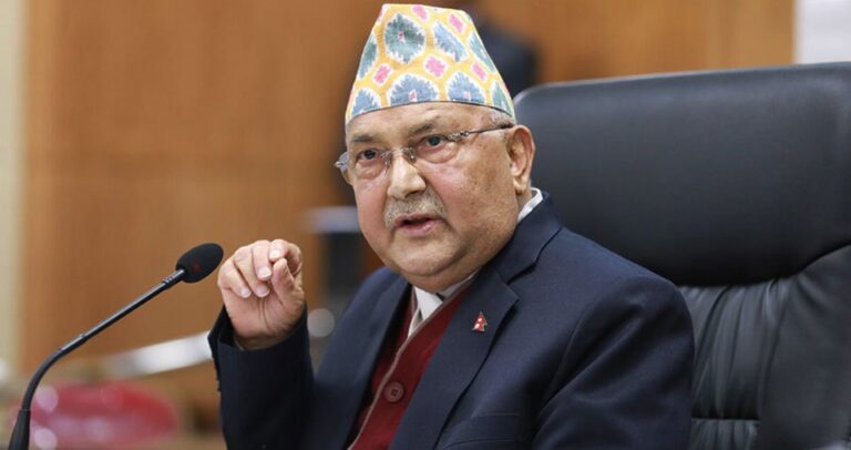 UML Chair Oli
