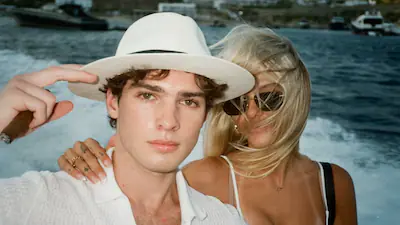 Braden Peters, Lily