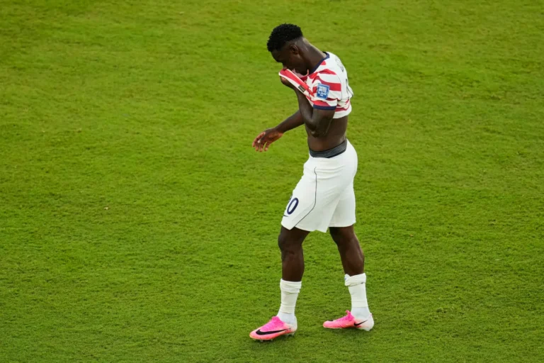 (FIFA has suspended its decision to impose a match ban on American forward Balogun for a one-year probationary period. Photo: AP)