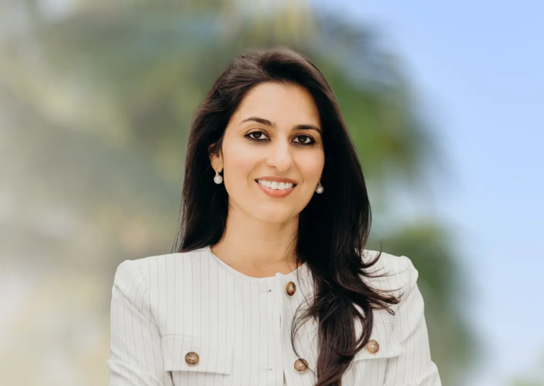 Pia Dandiya