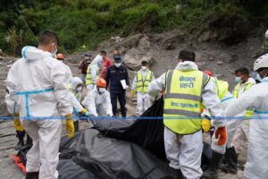 Floods bodies
