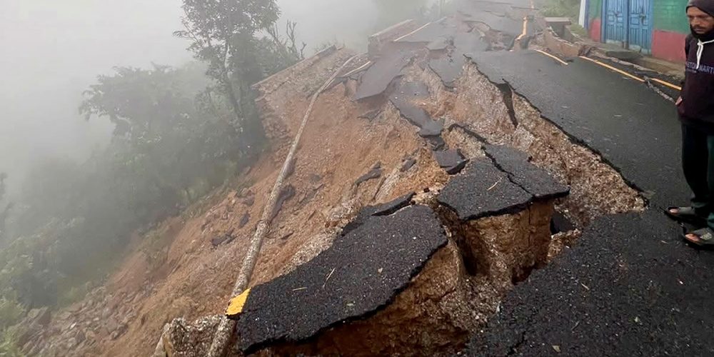 (The paved Deurali-Simichaur road leading to Resunga Airport in Gulmi, which collapsed this morning due to incessant rainfall. Photo: Janardan Ghimire.)