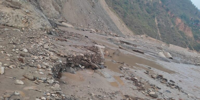 Roshi River