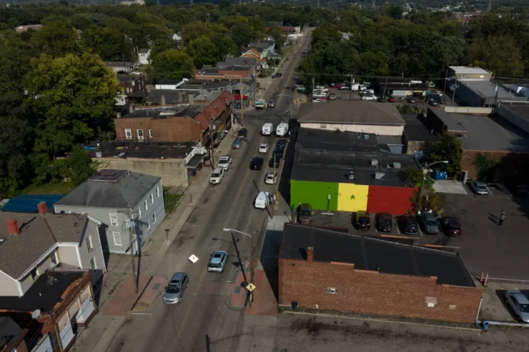 (The national flag of Senegal is painted on the side of the Touba Tedoungal African restaurant, Thursday, Sept. 3, 2026, in Lockland, Ohio.  AP Photo: Carolyn Kaster)