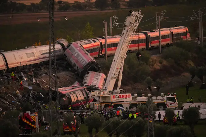 Spain train crash